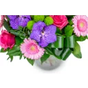 Kytice růžových květů